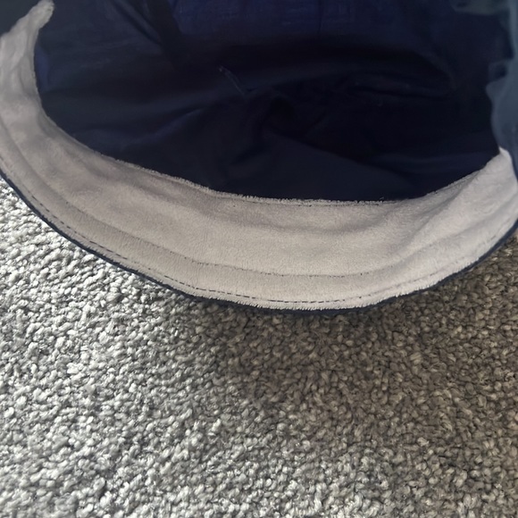 Scrub Cap & Grey’s Anatomy Lanyard - Picture 3 of 5